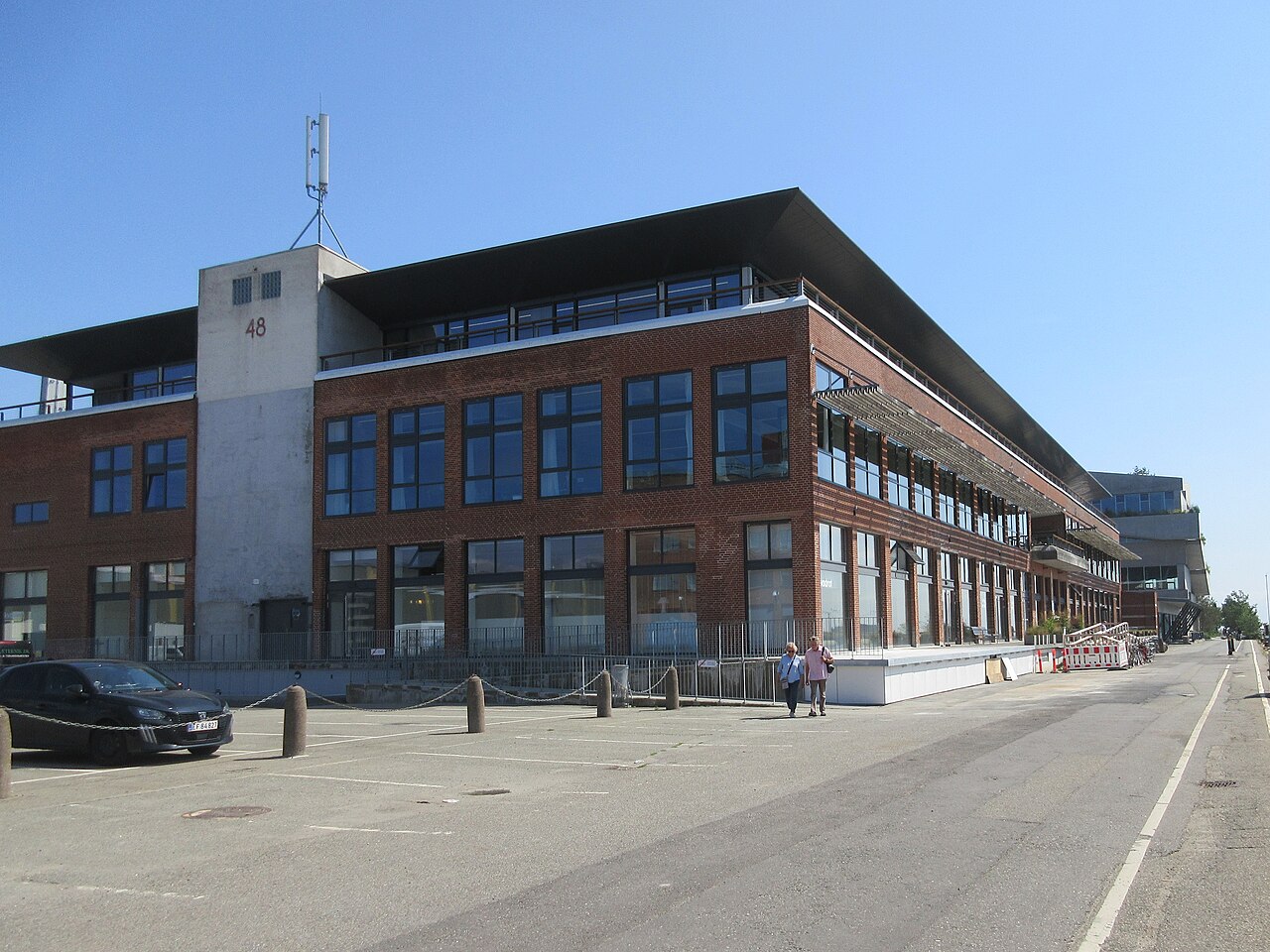 Pakhus 48 i København, erhvervsbygning ved havnen